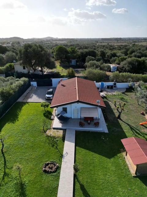 Top Airbnb: villa just 800 meters from the sea a Sarroch