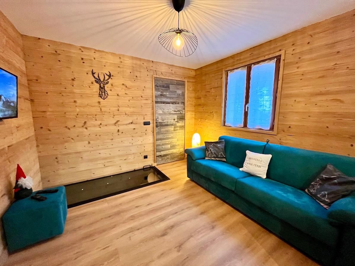 Popular Airbnb listing: ski in ski out new apartment 4/6 pers in Val Cenis