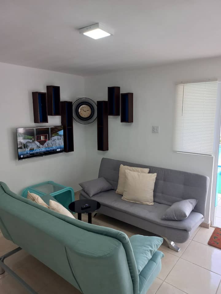 Comfortable House With Pool Close To The Beach - Aruba