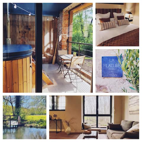 The patio - Elegance, relaxation & spa river view