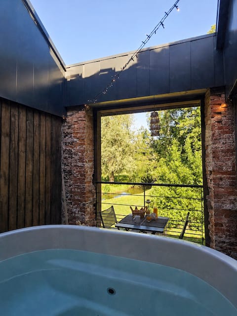 The Patio | Slow Life, Nordic Bath with River View