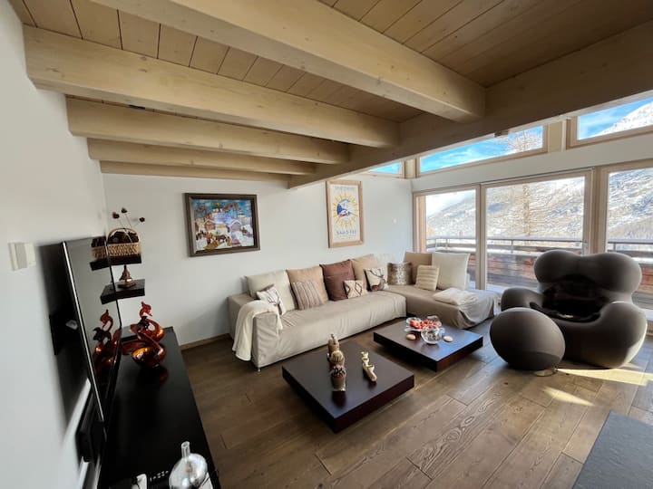 Luxurious Chalet With Wellness - Saas-Grund