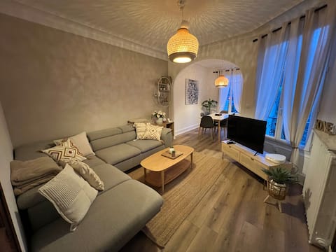 History & modern convenience at 16 min from Paris