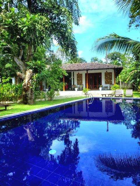 Unrushed Kabalana- Entire villa