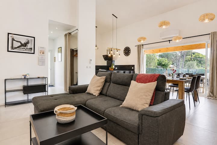 Villa 6p, Piscine Chauffée, Clim - L’heure D’été - Côte d’Azur