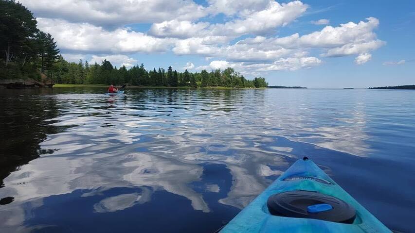 Saving Grace Waterfront Retreat gallery image 4