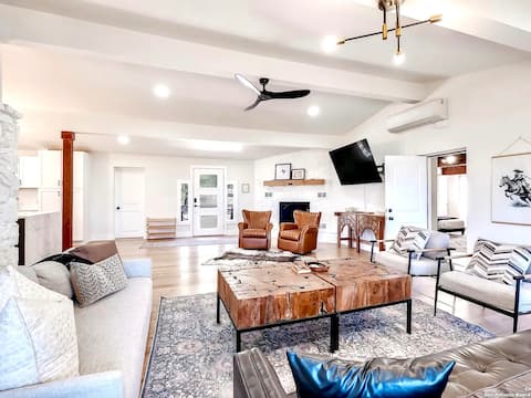 Stunning Home•Private Hill Country | Epic Sunsets