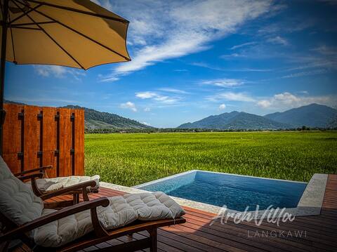 ArchVilla Bohoq with Private Infinity Pool