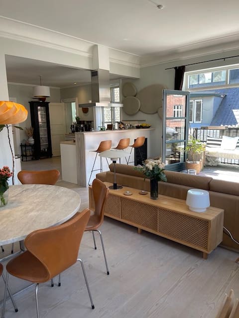 230m2 authentic designer home
