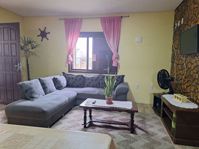 Entire home with 2 bedrooms in Tramandaí - Casa Rua São Lourenço 711