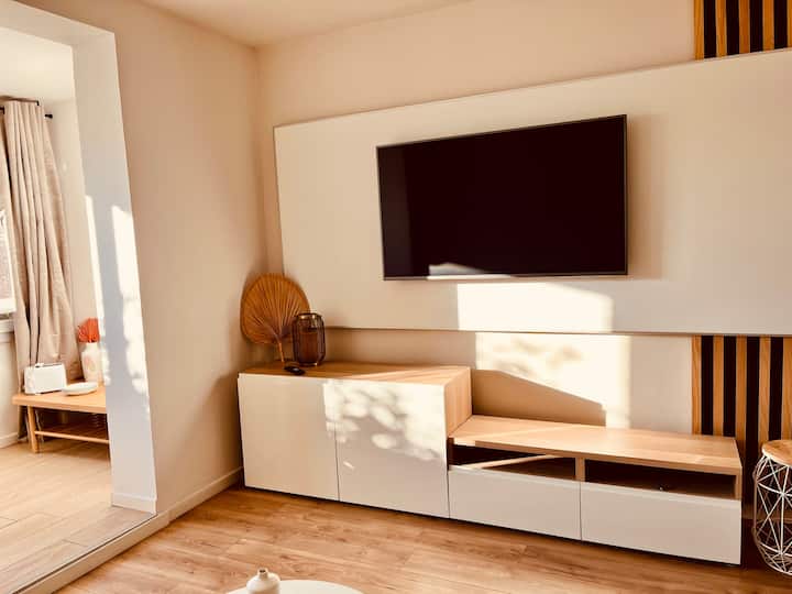 Joli Studio Coup De Cœur à Sanary-sur-mer, - La Seyne-sur-Mer