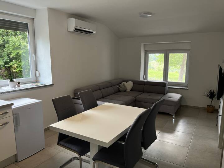 Apartment Pr’ Robkovih - Most na Soči