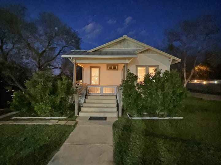 Lake McQueeney Vacation Rentals & Homes Texas, United States Airbnb