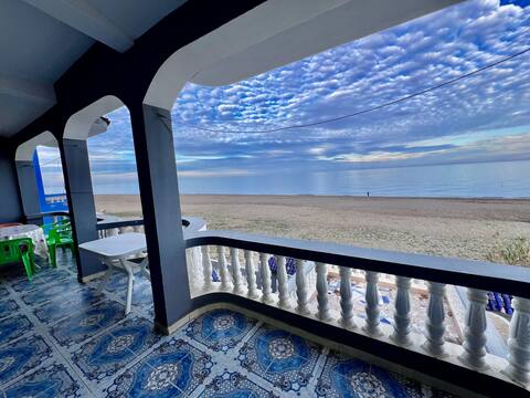 Sea view house 2