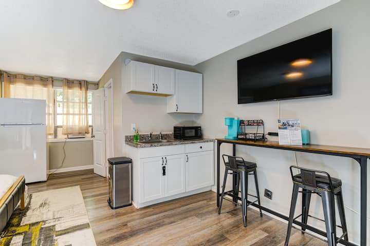 Lux Oasis Studio*5mins From Mem Uni* - Memphis, TN