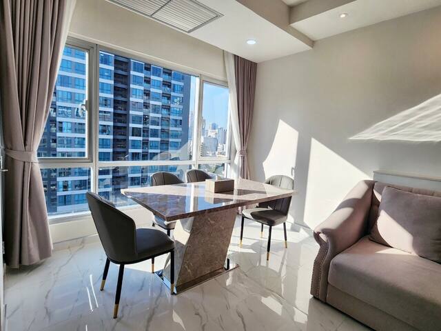 Condominium/2Bedrooms/2Bathrooms/BTS Nana- 73m² gallery image 3