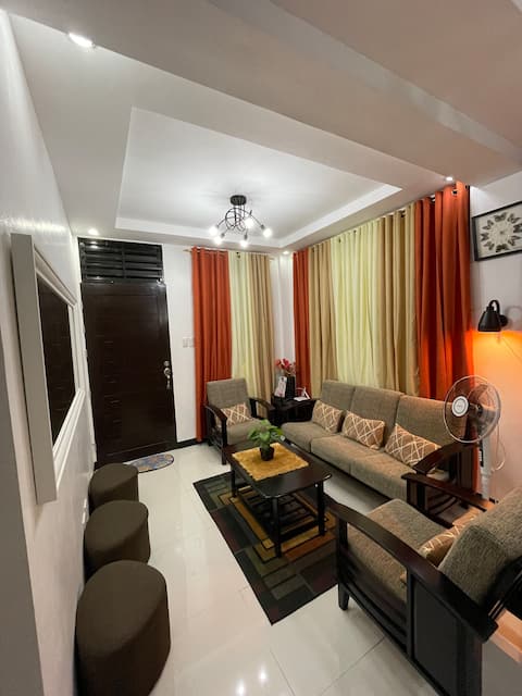 Aeya's 1BR Guesthouse w/ parking