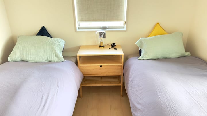 غرفة النوم 2