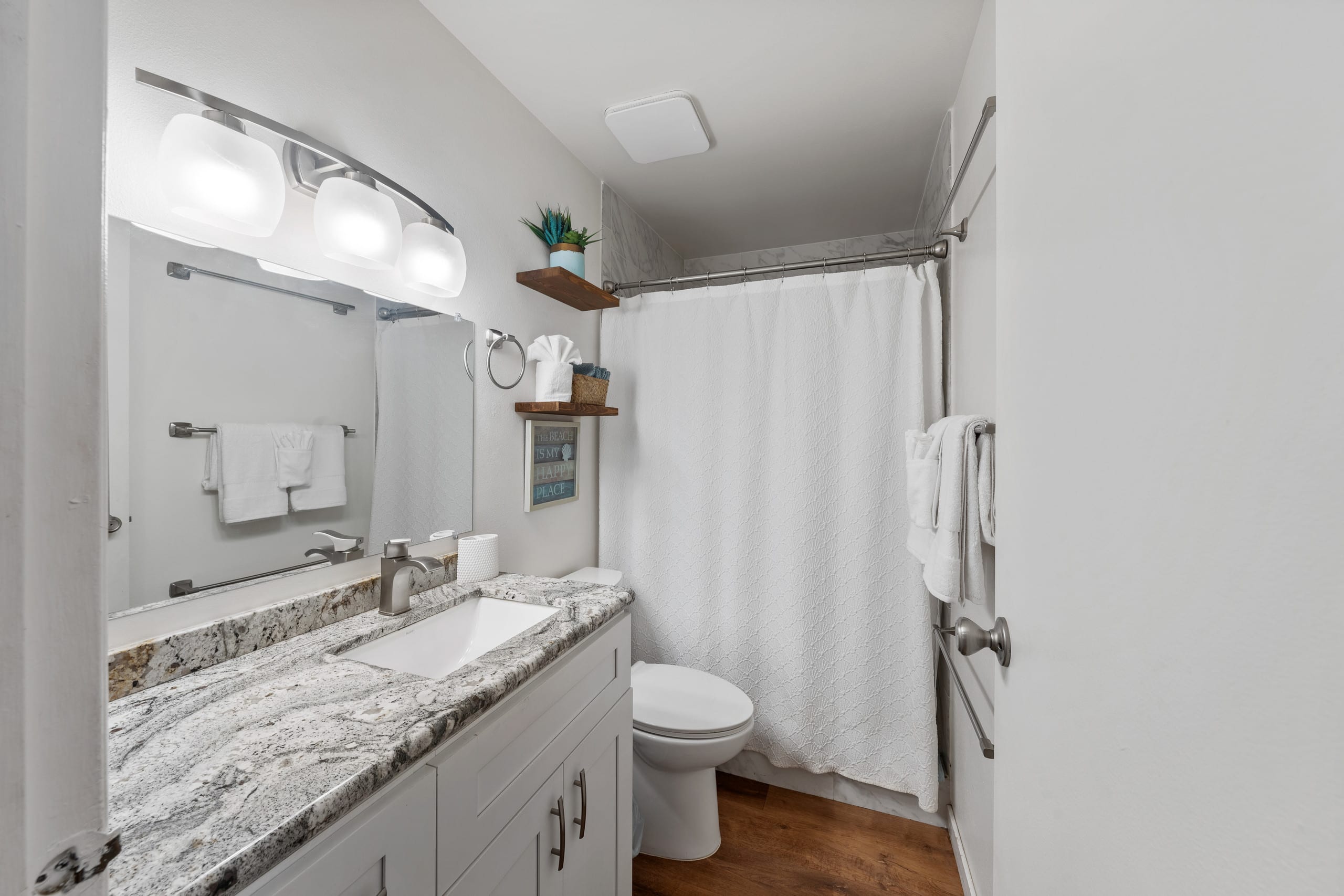 Condo in Kihei · ★4.94 · Studio · 1 bed · 1 private bath - Image 10