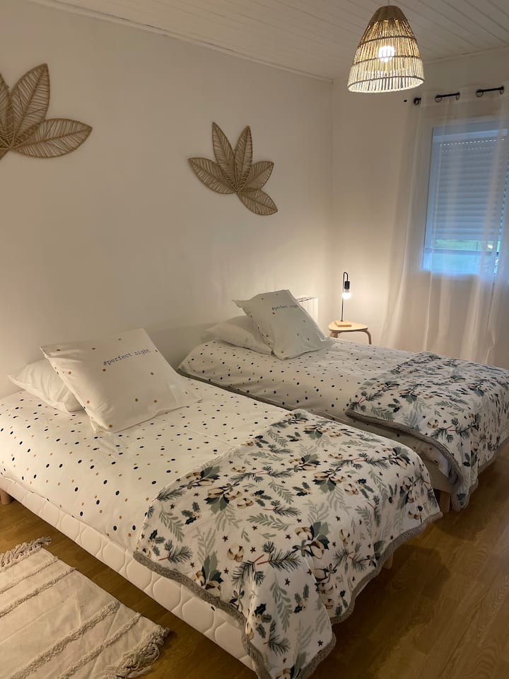 Schlafzimmer 2