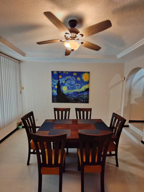 Spacious 4 bedroom house with AC and closed garage