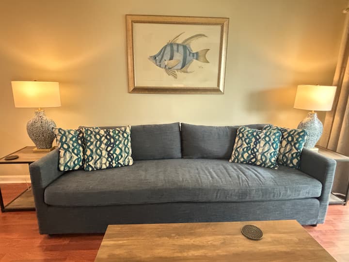 2 Br Condo W Pool | Steps To Front Beach Iop - Isle of Palms, SC