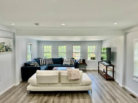 Renovated lake house, just steps to the water.