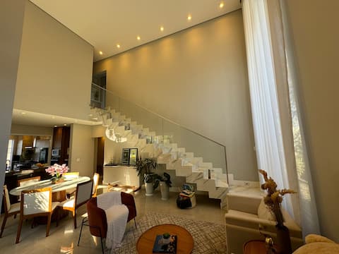 Anúncio popular: Casa Figueira - Sophistication near the Wineries em Espírito Santo Do Pinhal