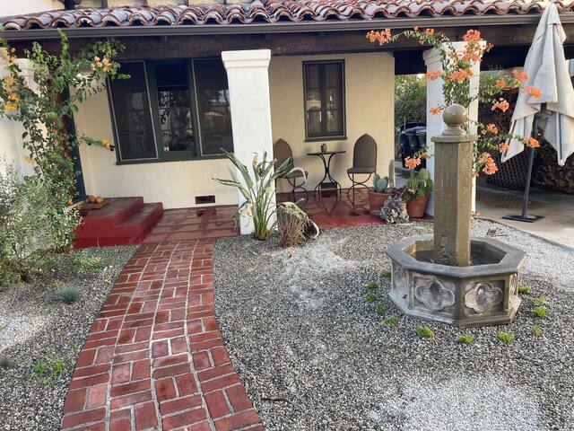 Charming Spanish Bungalow gallery image 3