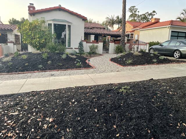 Charming Spanish Bungalow gallery image 2