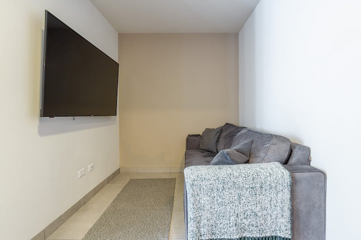 完美的房间，适合下午看电影