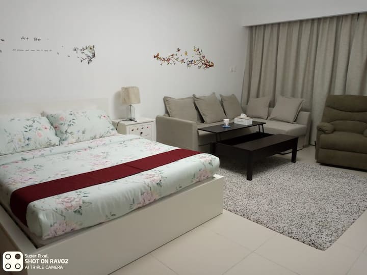 Elegant Iconic | Spacious Entire Flat-gate Tower 2 - Abu Dhabi