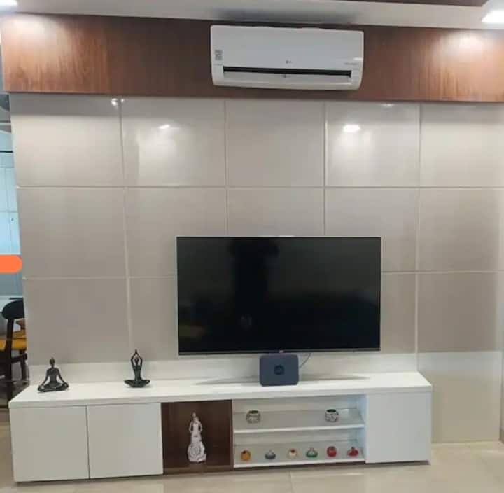 Luxury 2 Bhk Homistay (No Party) Ev Charging Yes - Panchkula