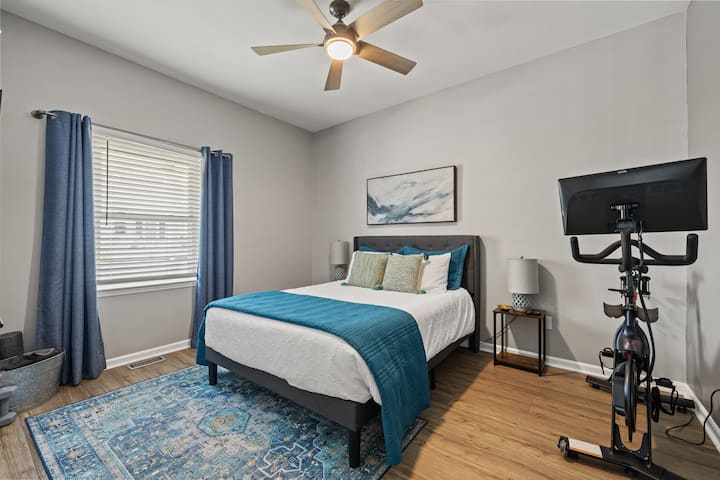 Vizitorët janë të mahnitur me dyshekun tonë Nectar me përmasa "queen", jo shumë i fortë, as shumë i butë! 