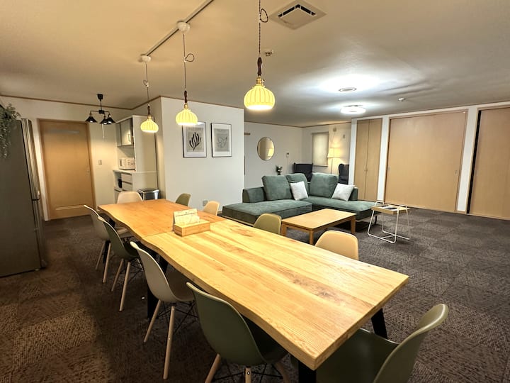 7-minute walk from Obihiro Station, central location, LDK 35 tatami mats, 187㎡! 2nd floor rental!