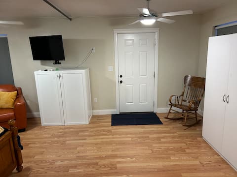 Popular Airbnb listing: Weaver’s Backyard Suite in Cedar City