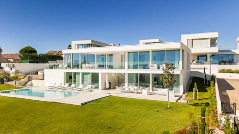 LIOQA Signature Villa