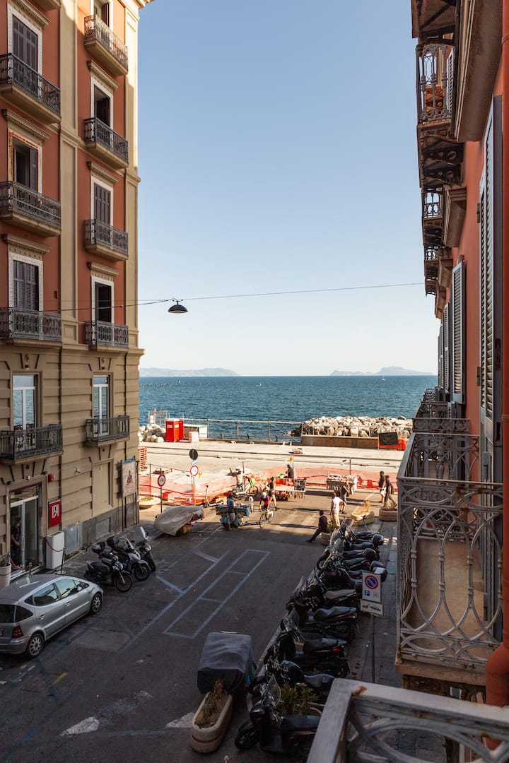Tommaseo Residence - Napoli, İtalya