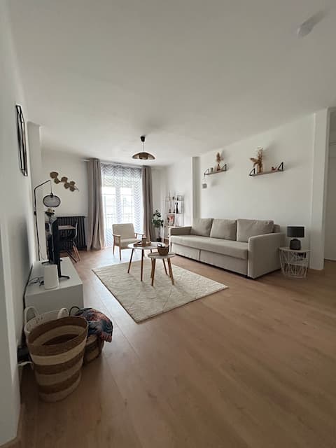 Apartment near the lake of Courtilles