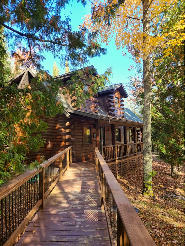 Driftwood Cabin