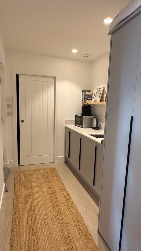 Popular Airbnb listing: Salcombe studio in Salcombe