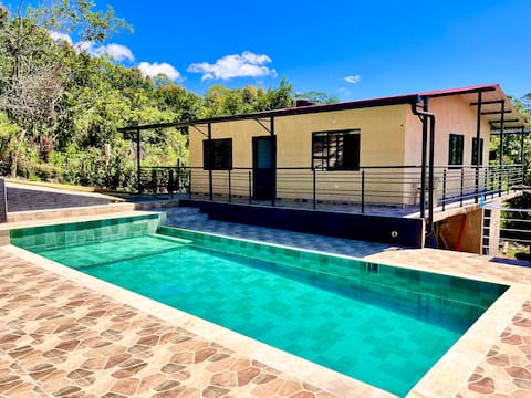 Casa Campestre Privada con Piscina Barbosa