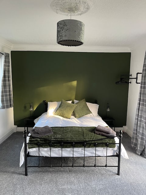 Top Airbnb: Upsall Warren Cottage in Redcar And Cleveland
