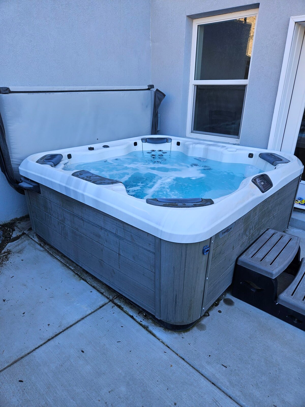 Mountain Lionhaven Houses for Rent in Lindon, Utah, United States