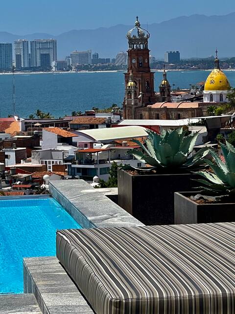 Anuncio de Airbnb popular: Romantic House en Puerto Vallarta