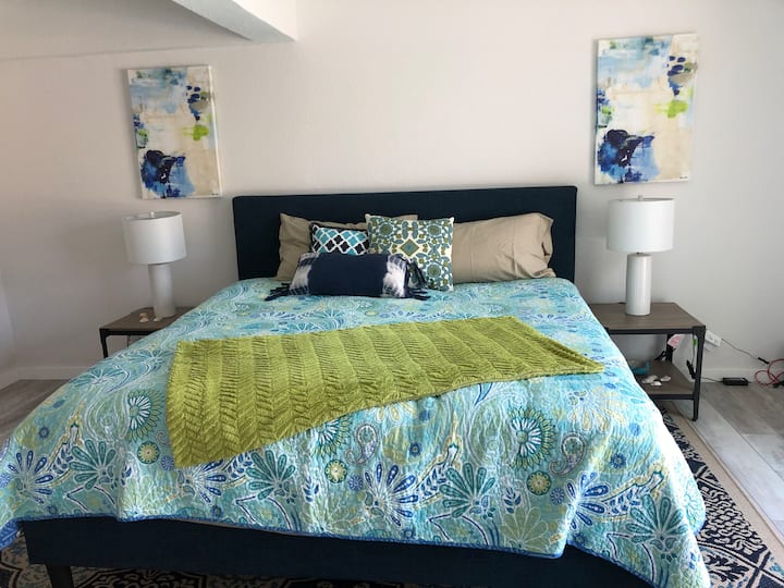 საძინებელი 1