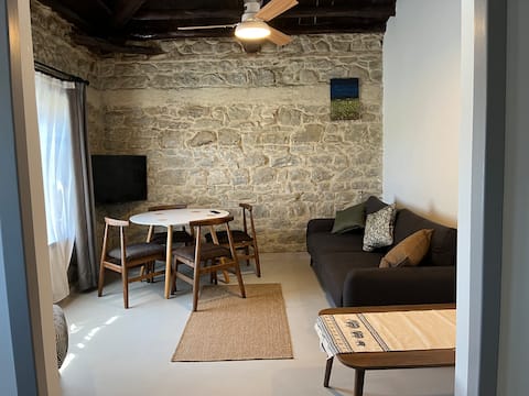 Floor Heated 2+1 Spacious Stone House in Gökçeada Center