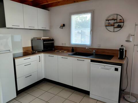 Successful Airbnb property: Accommodation 250 m from the beach in Jard Sur Mer
