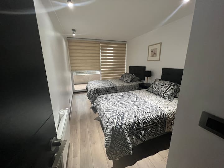 (28)costado Clc / 6 Personas - Las Condes