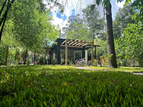 A dream house. Santa Ana, El Ensueño Neighborhood